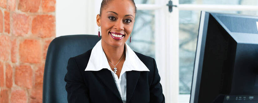 Image of Paralegal at desk